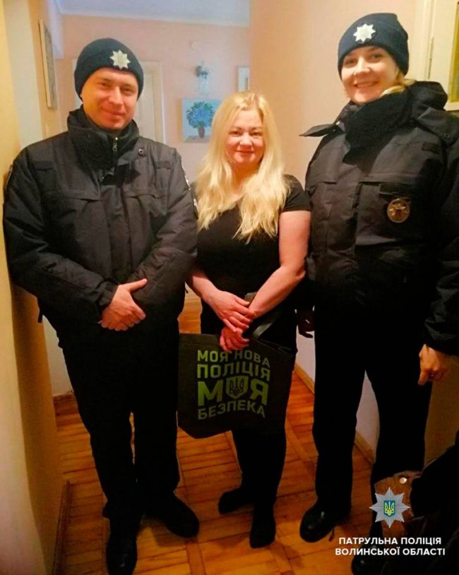 У Луцьку на дитячому майданчику загубилась маленька дівчинка