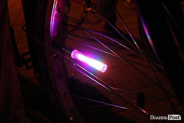 У Луцьку на велоквесті збирали кошти для військових. ФОТО