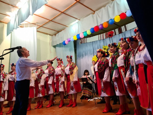 У громаді на Волині ще один аматорський колектив отримав звання «народного». ФОТО