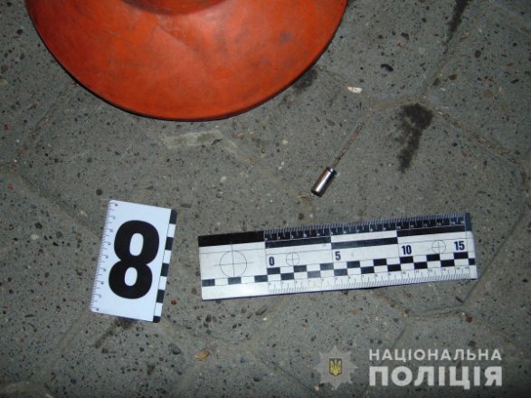 У Чернівцях бійка переросла у стрілянину: двоє поранених. ФОТО