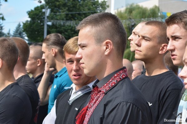 У Луцьку прощалися з загиблим бійцем «Азову». ФОТО. ВІДЕО