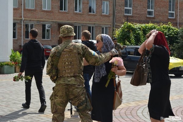 У Луцьку прощалися з загиблим бійцем «Азову». ФОТО. ВІДЕО