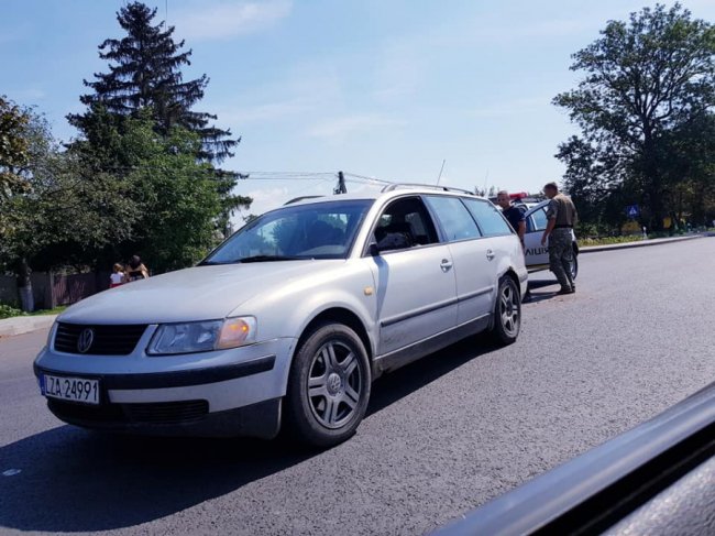 Під Луцьком поліцейські в'їхали в «євробляху». ФОТО