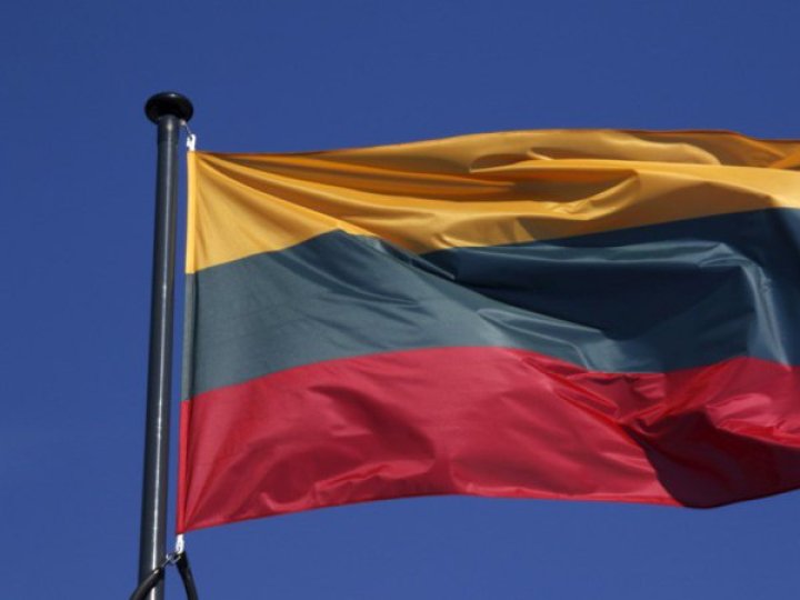 Литва видворила з країни 22 білорусів, яких визнали загрозою нацбезпеці