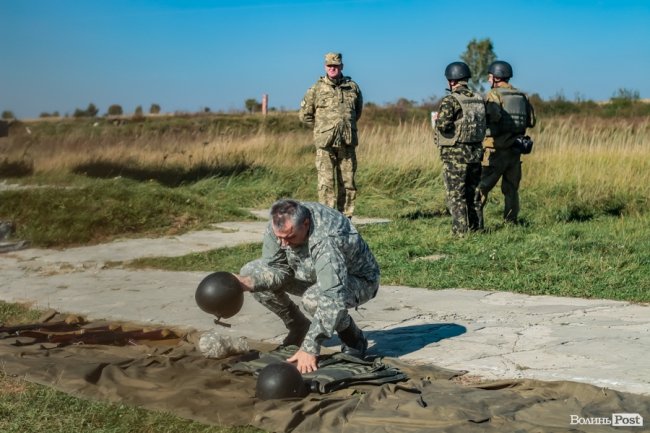 Зі стрільбами та кулішем: як на Волині відзначали День бійця тероборони. ФОТО
