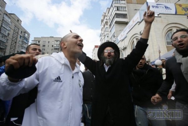 Хасиди святкують Рош Ха-Шана в Умані. ФОТО