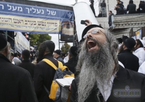 Хасиди святкують Рош Ха-Шана в Умані. ФОТО