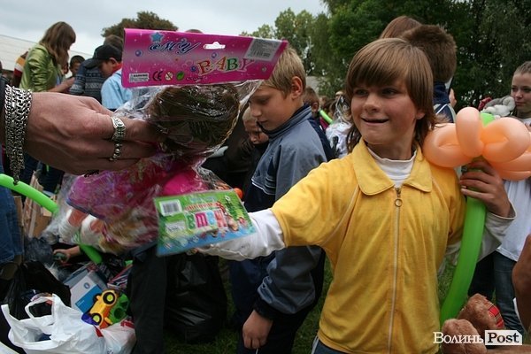 Байкери і благодійність: мотопікнік для дітей з інтернату. ФОТО