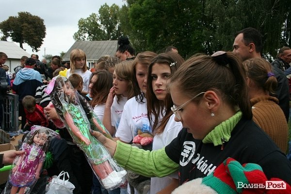 Байкери і благодійність: мотопікнік для дітей з інтернату. ФОТО