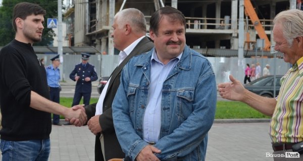 Луцьк вийшов на віче - захищати мову. ФОТО