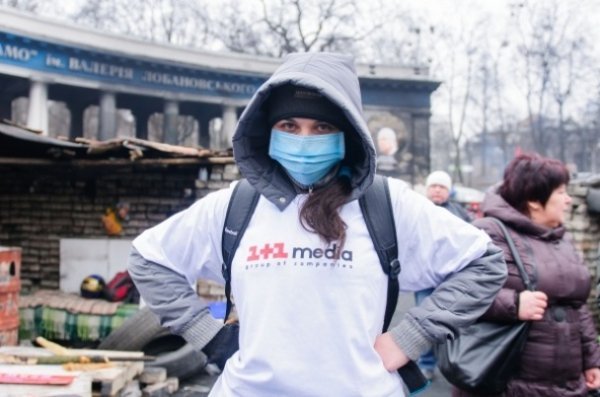 Як зірки прибирали на барикадах. ФОТО