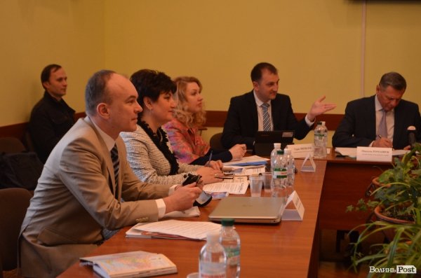 У Луцьку - перше відкрите засідання «Асоціації відкритих міст». ФОТО