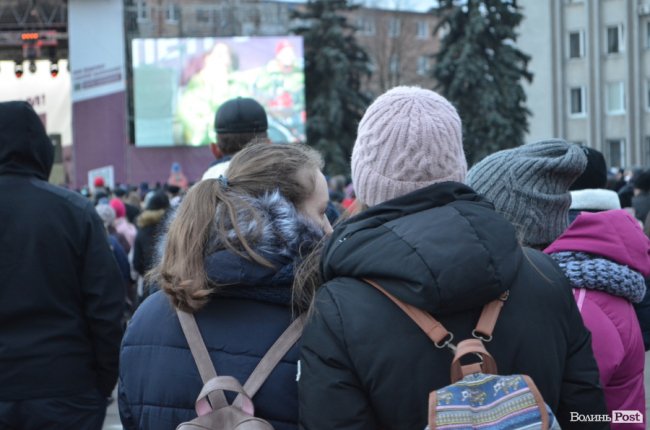 Повстанські пісні, зізнання в любові і до чого тут ва(Зе)лін: як на Волинь Порошенко приїздив. ФОТОРЕПОРТАЖ