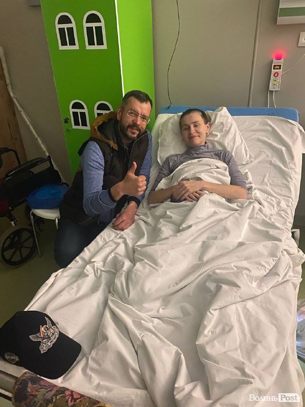 «Усі, кого я врятував, – мої похресники»: історія бізнесмена з Київщини, який евакуйовує людей