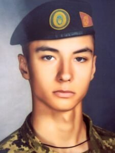 У ніч повномасштабного вторгнення росії Ілля був на посту: історія загиблого 19-річного Героя з Волині