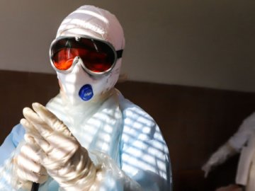 Жінка з Сумщини, яка померла у реанімації з підозрою на коронавірус, була знахаркою і приймала людей