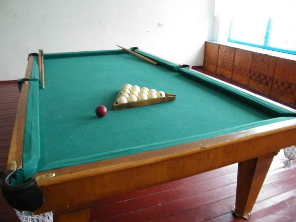 Депутатам влаштували турне клубами Волині. ФОТО