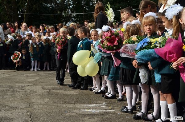 Свято першого вересня у школі-ліцеї №26. ФОТО