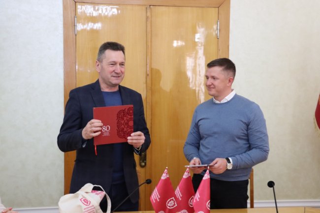 Навчання та робота: ВНУ та «Інвестор» підписали договір про дуальну освіту. ФОТО