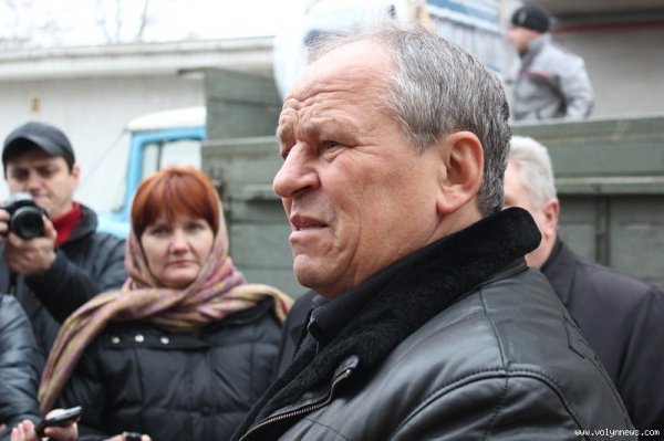 Як у Луцьку відновлюють будинок з обвалом. ФОТО