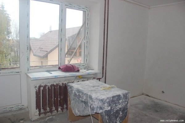 Як у Луцьку відновлюють будинок з обвалом. ФОТО