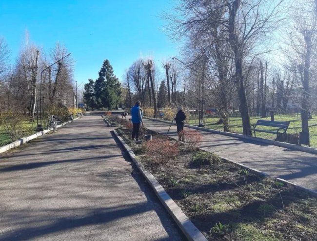 У містечку на Волині проігнорували толоку біля пам’ятника Героям