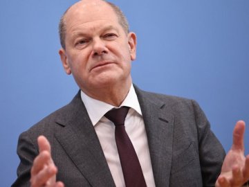 Шольц заявив, що не хоче давати Україні Taurus, щоб «запобігти війні між рф і НАТО»