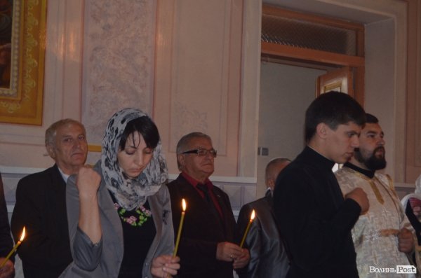 У Луцьку відслужили панахиду за померлими журналістами. ФОТО