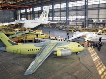 Усі авіабудівні підприємства України об'єднали в одну корпорацію