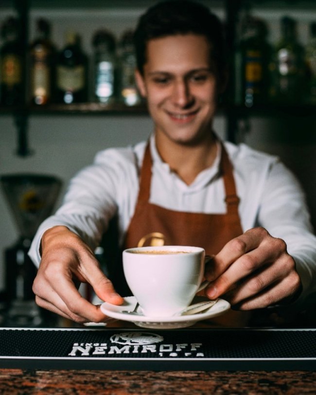 У Луцьку відкрили ресторан «Любарт». ФОТО*