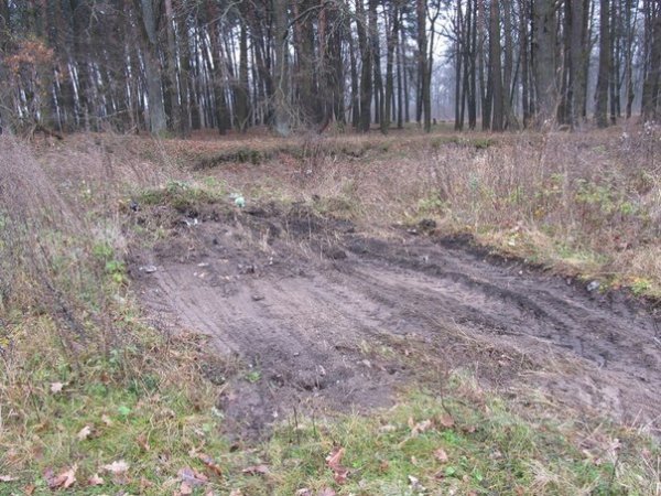 Під Ківерцями «ліквідували» сміттєзвалища, засипавши їх землею. ФОТО