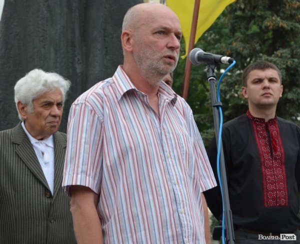 Луцьк вийшов на віче - захищати мову. ФОТО