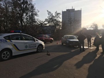 У Луцьку зіткнулися дві автівки: шукають очевидців аварії