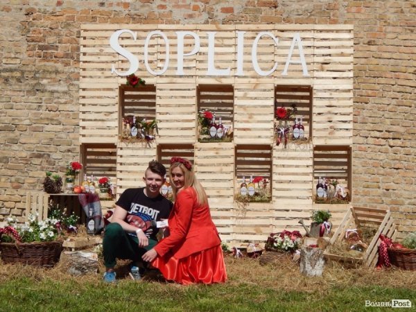 У Луцьку стартував перший фестиваль вуличної їжі «Lutsk Food Fest». ФОТО