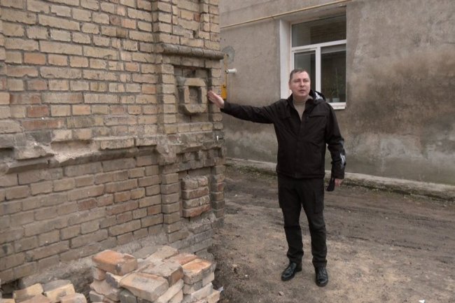 У Луцьку пошкодили об'єкт культурної спадщини, поліція відкрила кримінал. ВІДЕО