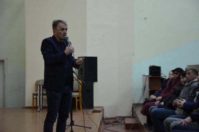 Нардеп Ігор Лапін провів зустрічі, на які прийшли понад 1000 лучан