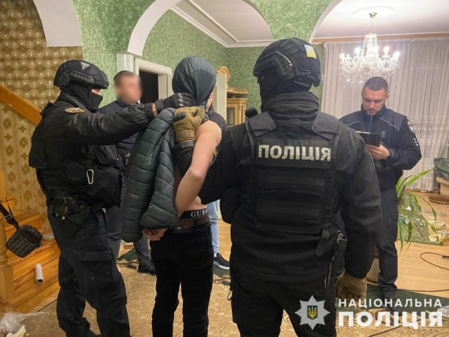 В Україні ліквідували наркокартель, місячний дохід якого сягав 350 млн гривень. ФОТО.ВІДЕО