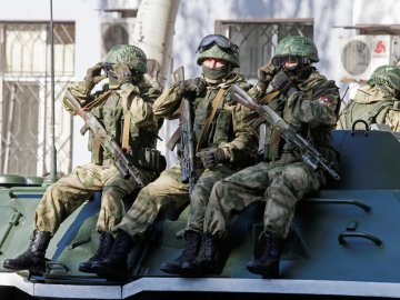 На Донеччині росіяни змушують людей з інвалідністю працювати на окупаційну армію