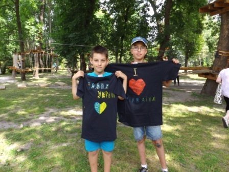 Для соціально незахищених дітей у Луцьку влаштували забави та тренінги. ФОТО