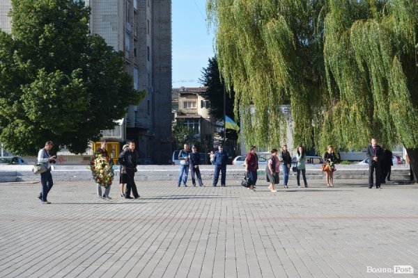 Лучани збираються на  прощання з Клімчуком. ФОТО