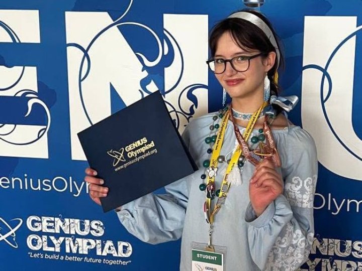 Олімпіада геніїв у США: школярка з Волині стала призеркою за картину про «швидку моду» 