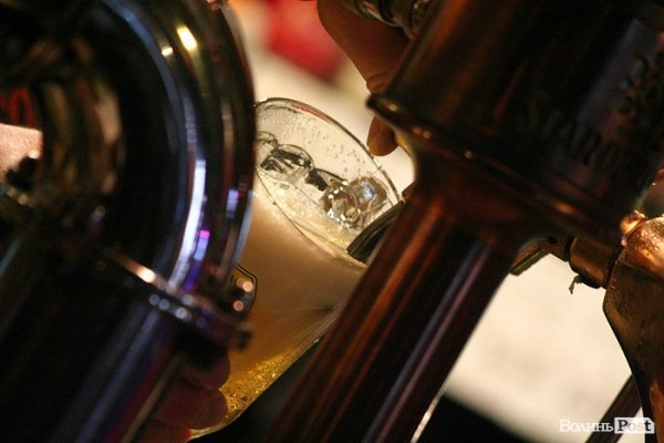 Як англійці заводили луцьку публіку