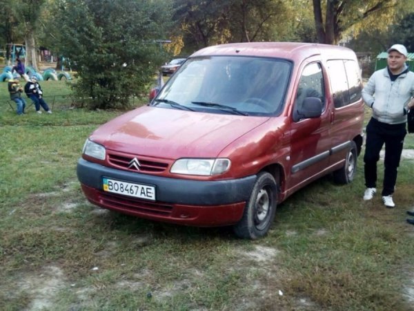 Луцькі муніципали ловили порушників правил паркування. ФОТО