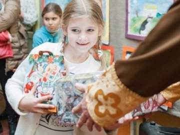 У Ковелі діти Героїв отримали подарунки