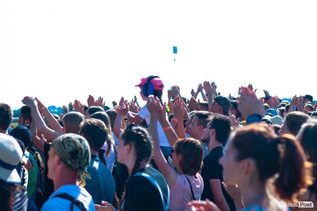 «Шикидим», лірика і вибуховий «O.Torvald»: перший день «Бандерштату». ФОТО