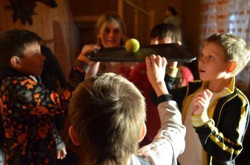 Сніжки та чаклунський турнір: як діти волинських Героїв відпочивають у таборі