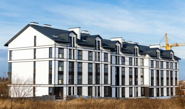 На ЖК «Юпітер» зводять вже третій будинок*