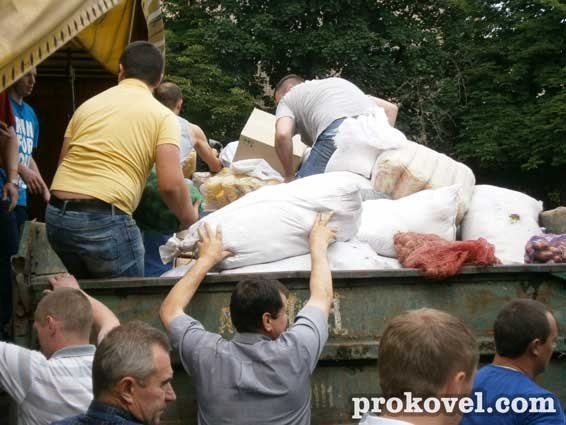 51-ій бригаді повезли гуманітарну допомогу. ФОТО