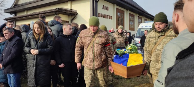 «На щиті» у свій 23-ій день народження повернувся Герой з Волині Вадим Прокопчук