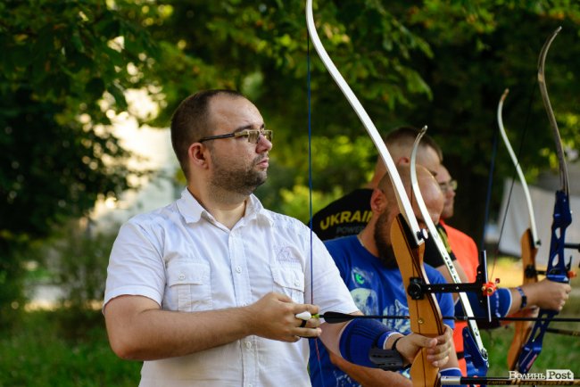 Єдина у Луцьку секція стрільби з лука провела перше відкрите тренування. ФОТО